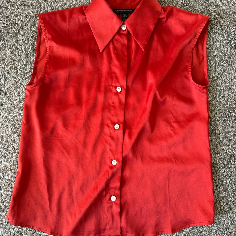 Banana Republic Red Sleeveless Button-Down Shirt